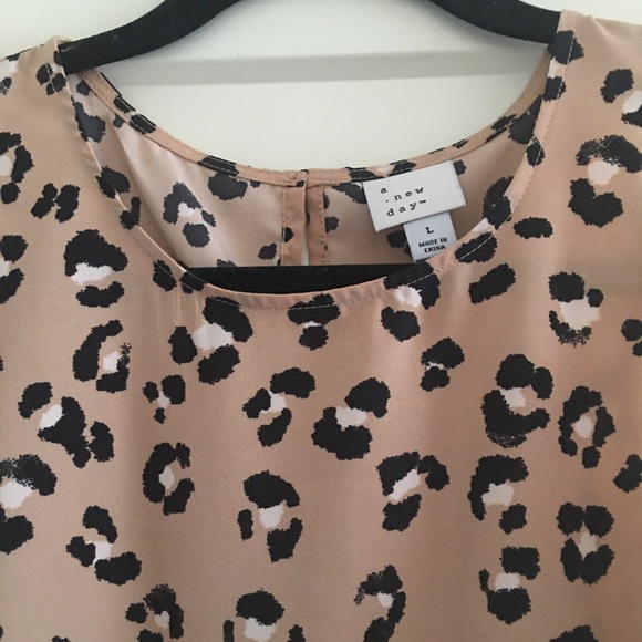 Tank Top - Picture 2 of 5